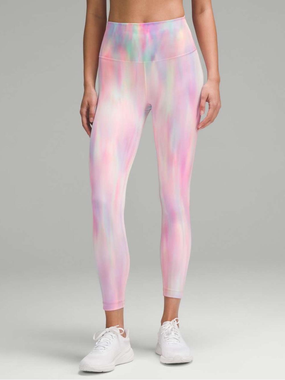 Lululemon RARE Psychedelic Wash Multi Wunder Train sz 6 Viral